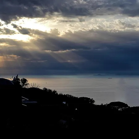 Balcone Sul Vesuvio Vico Equense