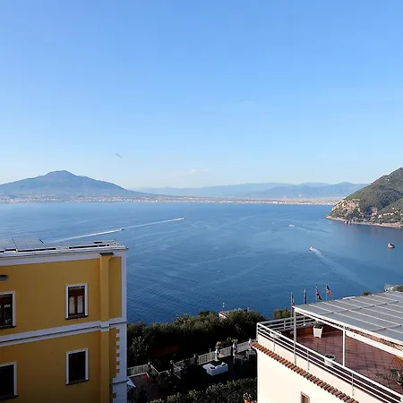 Apartment Balcone Sul Vesuvio Vico Equense