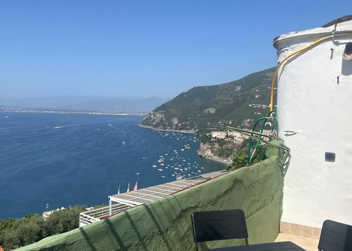 Balcone Sul Vesuvio *
