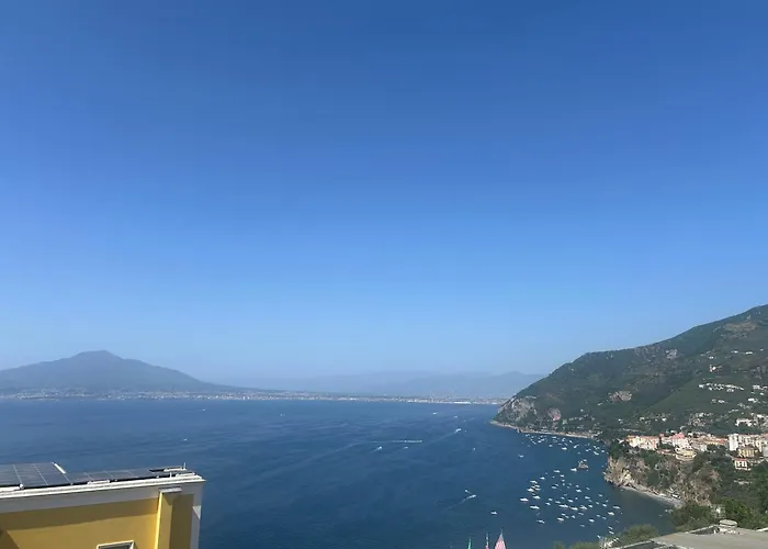 Balcone Sul Vesuvio 아파트